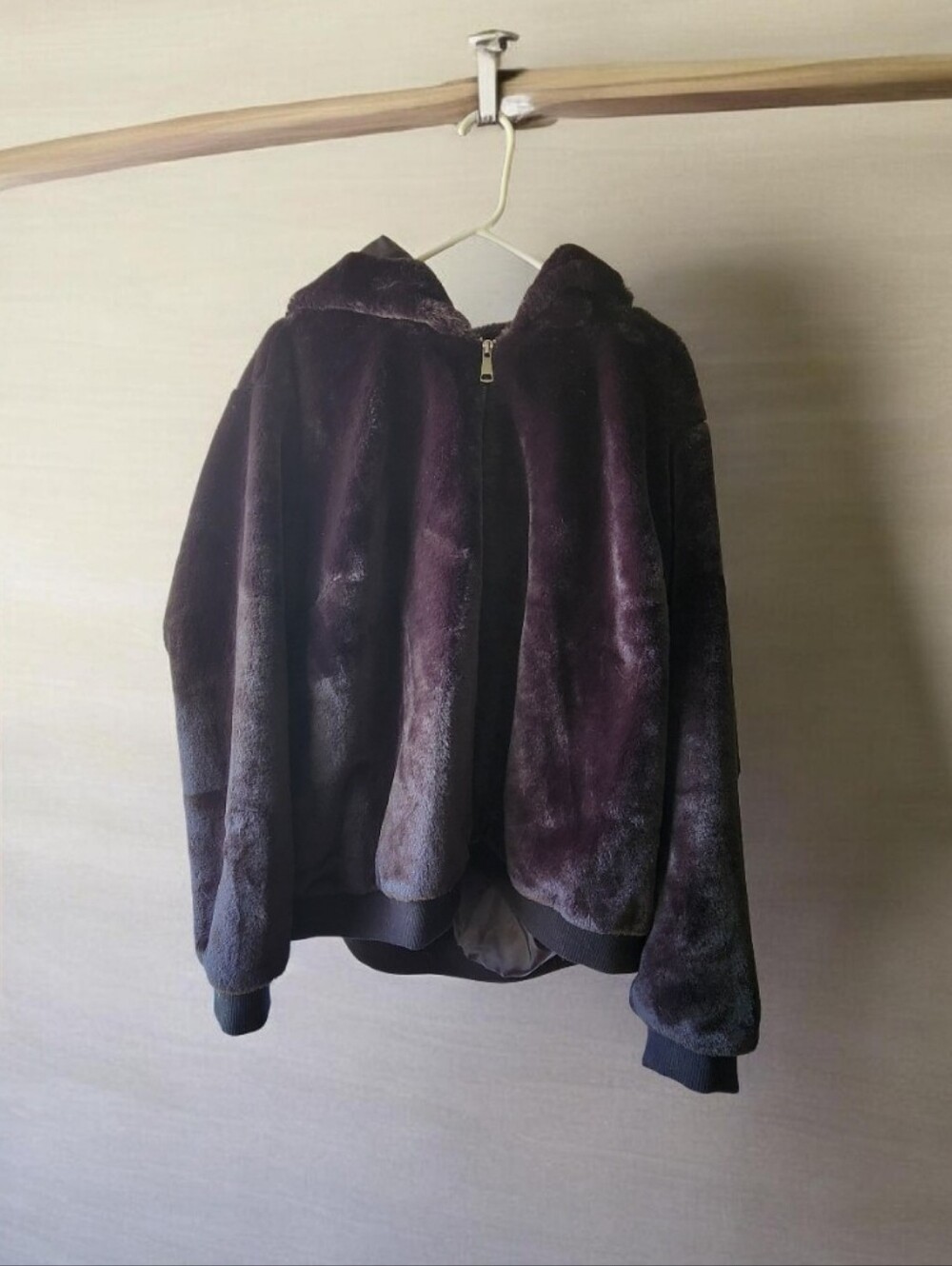 Blk. Teddy" Coat Wit Matching Mittens■ Swipe》 ■ NWT ● Read Below 4 Details■ Firm